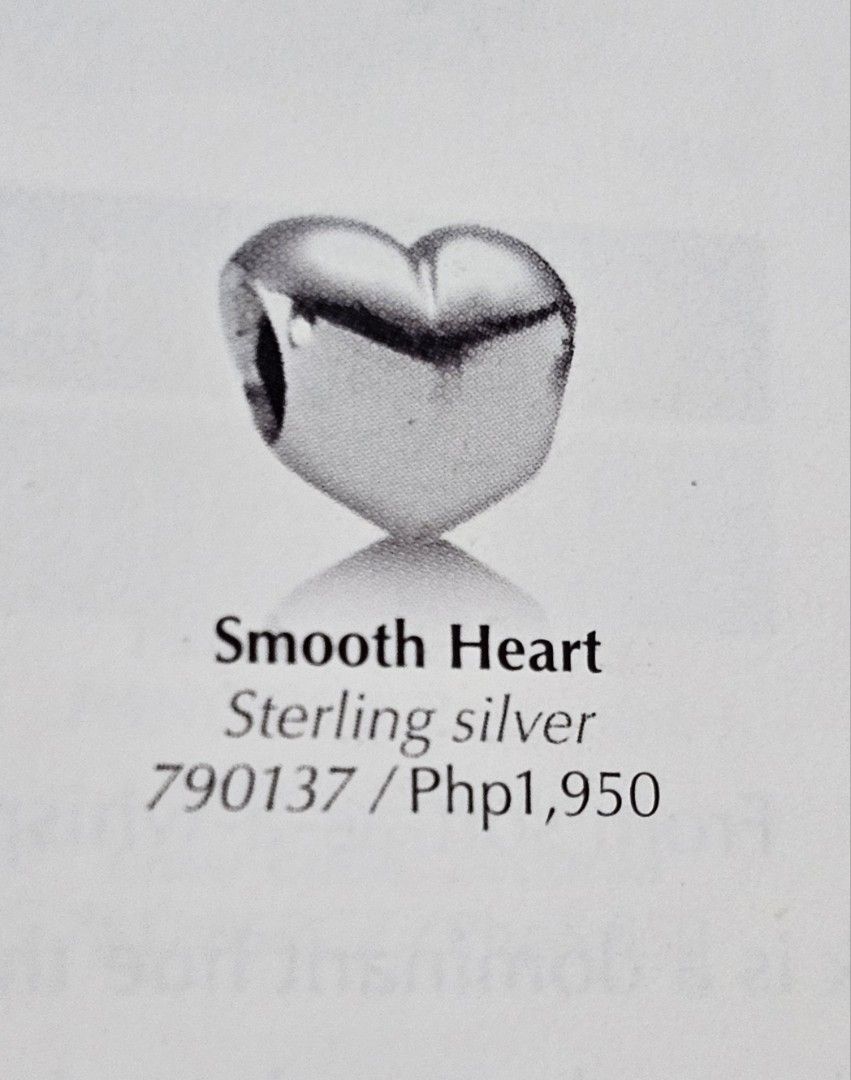 Pandora smooth heart charm (Category: Charms) located in Manila. Submitted by onlinesmartshopping12 (Listing ID 1462886896, Image 2). Description: plus sf.