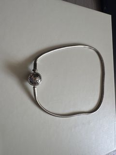 （分類：）位於 。 由 1egendary 提交（商品編號 1462985761，圖片 1）。簡介： 。