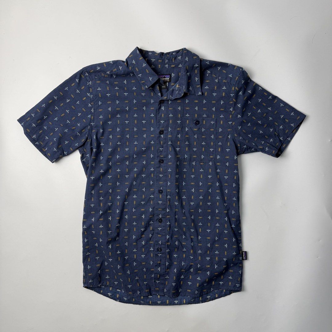 Patagonia (Category: Tshirts & Polo Shirts ) located in Quezon City. Submitted by beastmnl (Listing ID 1463015376, Image 1). Description: Dimension 20 width 27.5-28.5 length .