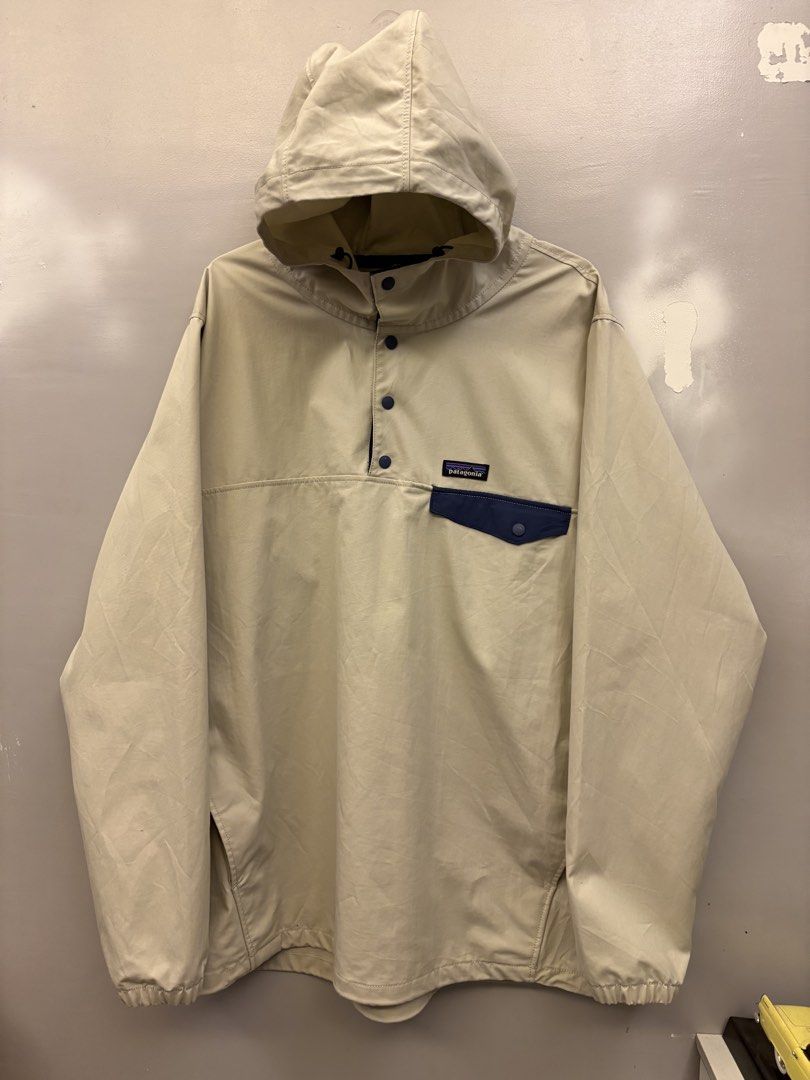 Patagonia Men’s Maple Grove Snap-T Pullover light beige shade waterproof jacket. (Category: Coats, Jackets and Outerwear) located in General Santos City (Dadiangas). Submitted by a.rt.eyes (Listing ID 1463079529, Image 1). Description: Patagonia Men’s Maple Grove Snap-T Pullover light beige shade waterproof jacket. Size large on tag Dimension width 25 length 31 Excellent condition with no issues Color rate 10/10 Authentic Location general santos 