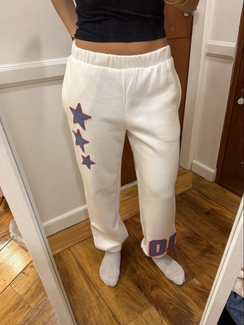 patchwork sweatpants (Category: Other Bottoms) located in Manila. Submitted by beysclosett (Listing ID 1463021212, Image 3). Description: - brand new / never used - bought from Macy’s in Guam - super soft and comfy! .
