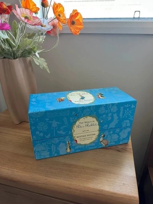 Peter Rabbit Box set 1-23 (Category: Children's Books) located in Manila. Submitted by itsteddytales_01 (Listing ID 1462914286, Image 1). Description: .