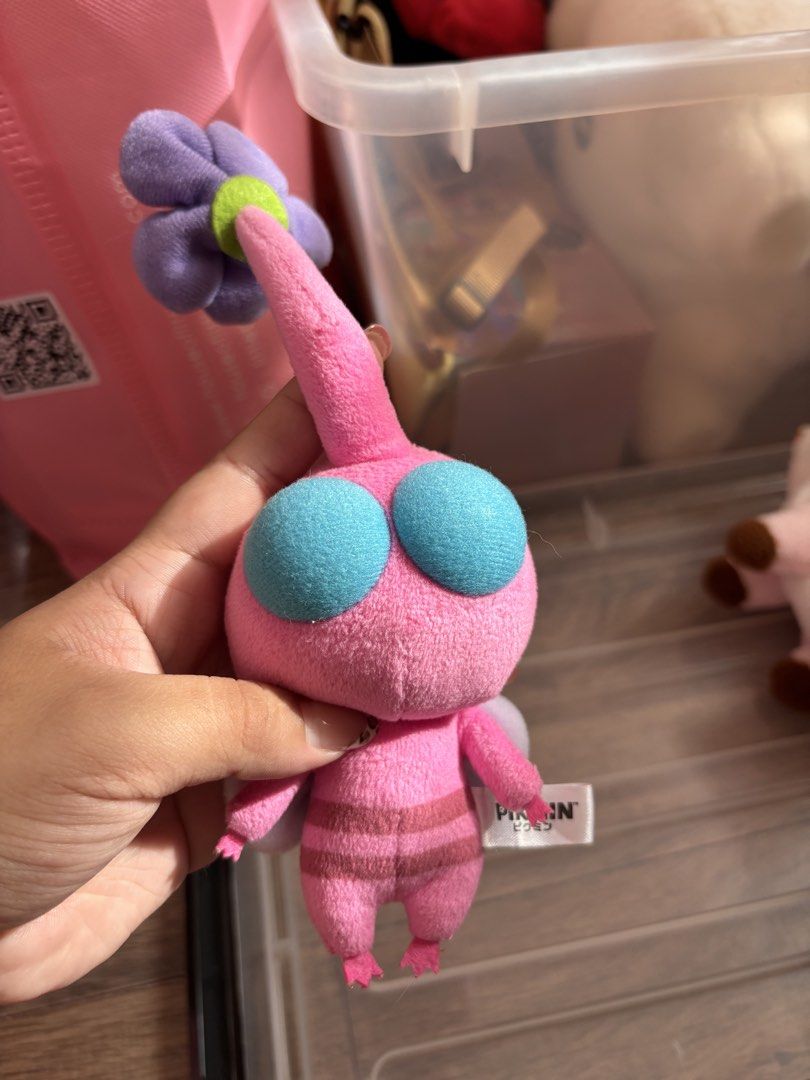 Pikmin Pink Flower Plush Toy (Category: Plushies & Soft Toys) located in Bulacan. Submitted by littletrinks (Listing ID 1462967545, Image 1). Description: .