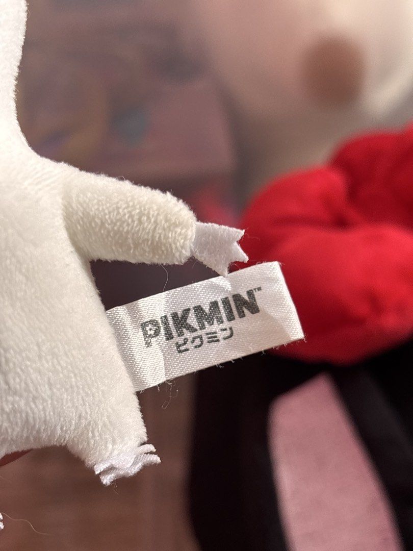 Pikmin White Plush Toy (Category: Plushies & Soft Toys) located in Bulacan. Submitted by littletrinks (Listing ID 1462967533, Image 2). Description: .