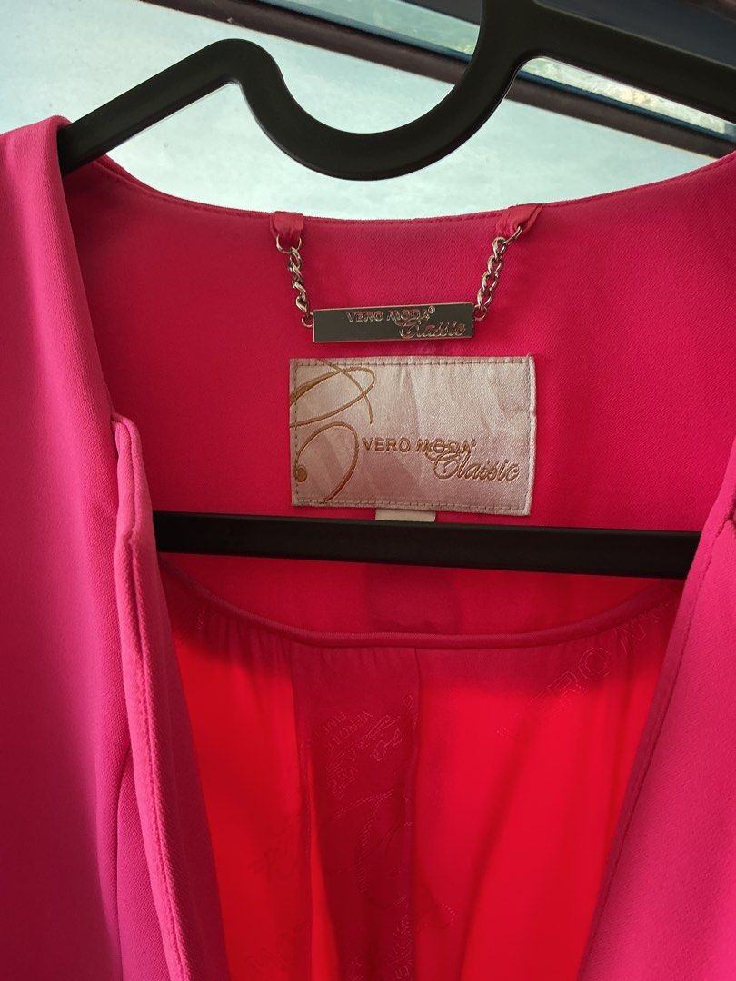 Pink Blazer (Category: Others Tops) located in Lucena. Submitted by krstnabj (Listing ID 1462922702, Image 2). Description: XSmall to semi medium frame No working pockets (design only) Good quality, not manipis and not too makapal Padded shoulders.