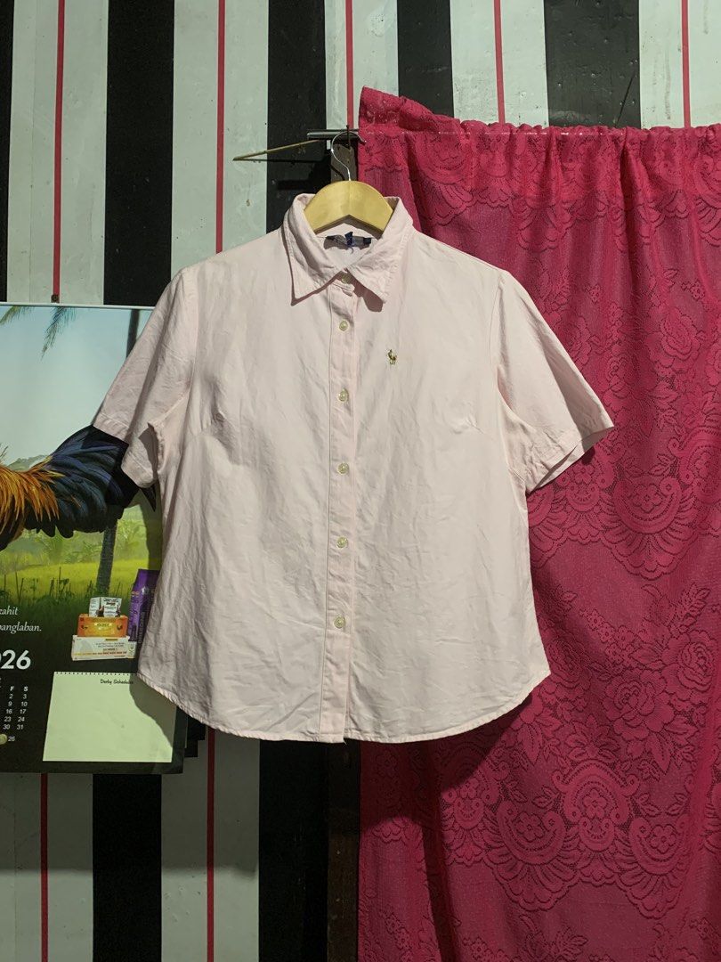 Pink Ralph Lauren Short-sleeve Button down (Category: Tshirts & Polo Shirts ) located in Iligan City. Submitted by kierrehv (Listing ID 1463073512, Image 2). Description: Pink Ralph Lauren Short-sleeve Button down 9.2/10 cr 20x24.5 Minimal stains (Need wash) No issues.