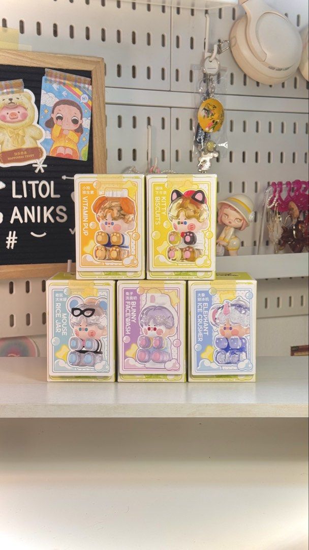 Pino Jelly In Your Life (Category: Designer & Blind Box Toys) located in Muntinlupa City. Submitted by litol_aniks (Listing ID 1462945513, Image 3). Description: ⋆. 𐙚 ˚ pino jelly in your life pop mart 🛒 ₱450 each only! (from ₱600 srp) ⤷ open foil, open from bottom of box ⤷ complete, never displayed ⤷ authentic; onhand and ready to ship mop: gcash, gotyme, bpi mod: lalamove, j&t, meet up loc: alabang, muntinlupa wts lfb for sale discounted popm