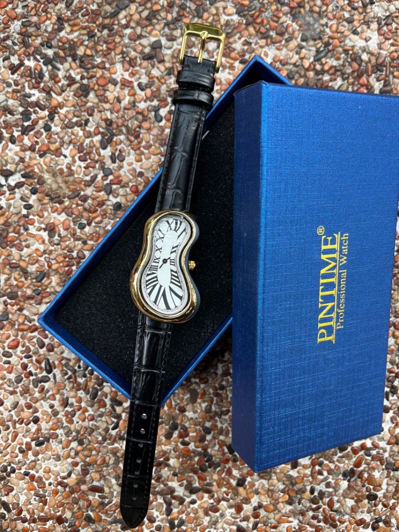 PINTIME PROFESSIONAL WATCH (GOLD) (Category: Men's Watches) located in Caloocan City. Submitted by ciscokidshop (Listing ID 1463079841, Image 2). Description: PINTIME PROFESSIONAL WATCH (GOLD) BRANDNEW COMPLETE WITH BOX QUARTZ CROC LEATHER STRAP ✨THE PERSISTENCE OF MEMORY✨ 👁️DALI WATCH👁️� #pintime #GoldWatch #wristwatch #fashionwatch #salvadordali.