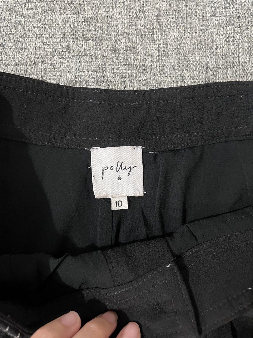 Polly Black High Waisted Shorts (Category: Shorts) located in Cagayan de Oro. Submitted by prelovederela (Listing ID 1463024906, Image 3). Description: fits waist 27-28 :) super nice!.