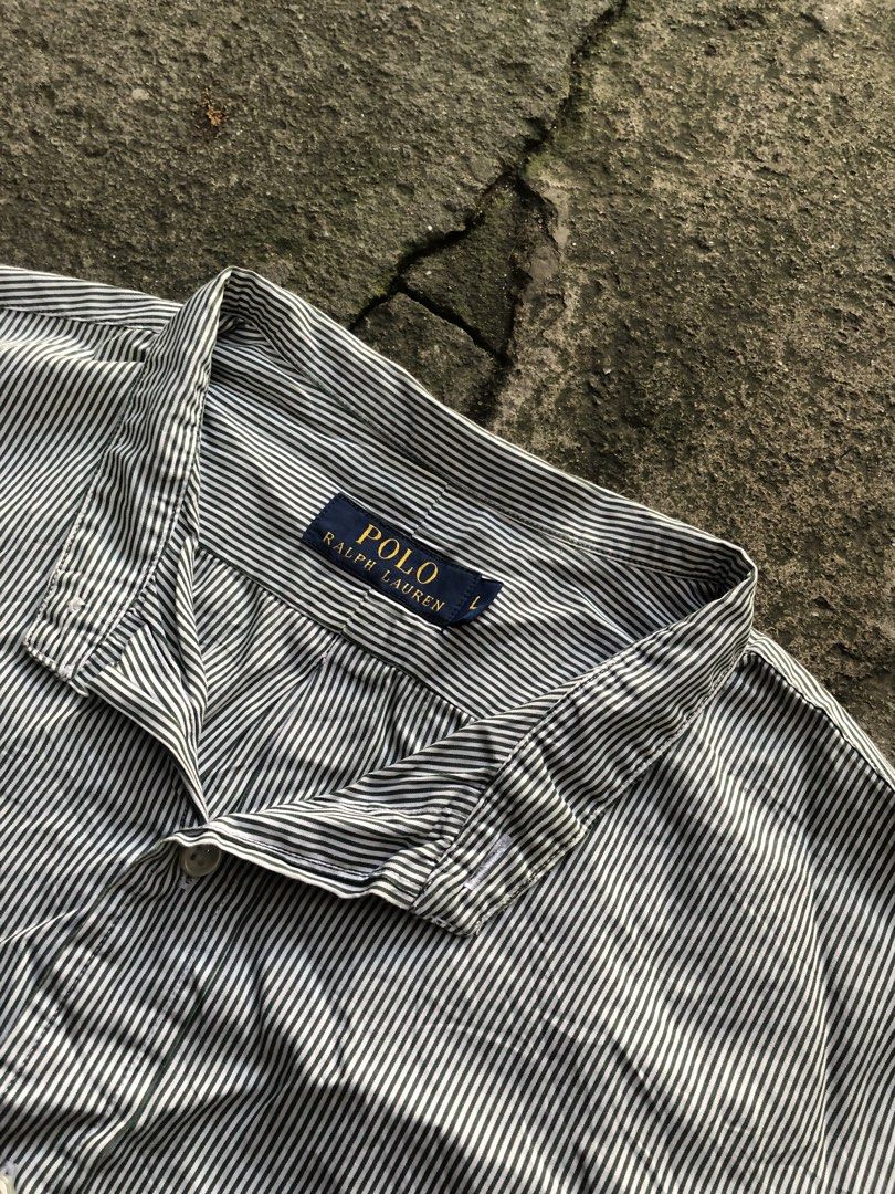 POLO BUTTON DOWN LONGSLEEVE (Category: Formal Shirts) located in Manila. Submitted by bbcvenido022004 (Listing ID 1463003105, Image 3). Description: POLO BUTTON DOWN LONGSLEEVE. DIMES:24x29.