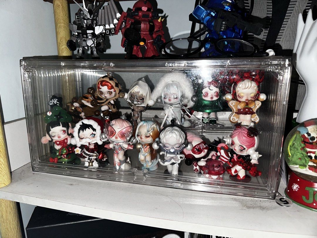 POPMART Skull Panda Set Take All (Category: Designer & Blind Box Toys) located in Cavite. Submitted by teejreyeees (Listing ID 1463052958, Image 1). Description: OFFER PLEASE! Can deliver directly to you kung cavite/cavite city area 😊❤️ Decluttering lang po. No issues sa mga figures. Has cards pa yung christmas set 😊 🫶🏻 Can do lalamove as well. Thank youuu.