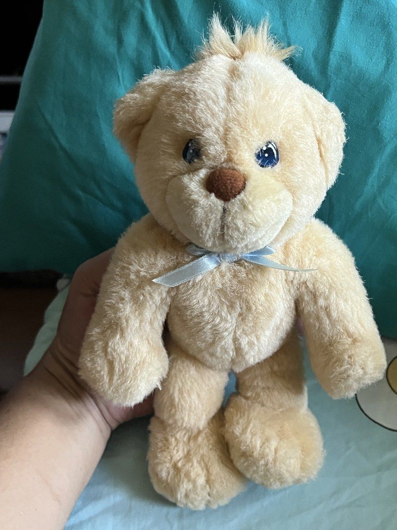PRECIOUS MOMENTS CHARLIE BEAR PLUSH (Category: Plushies & Soft Toys) located in Paranaque City. Submitted by bonsaiart (Listing ID 1463007080, Image 1). Description: Pre owned Good condition 685 (fixed)+ sf Payment first policy (gcash/ paymaya) Shipping ONLY (J&t) NO TO COD NO TO MEETUP NO TO COP (LBC) No breaking of set or bundle.