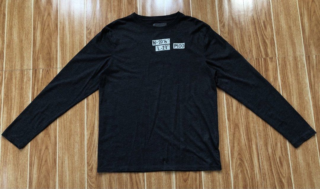 Primark Dark Grey Long Sleeved Shirt - Medium (Category: Coats, Jackets and Outerwear) located in Tarlac. Submitted by f8njcgvfqy90581 (Listing ID 1463111076, Image 2). Description: - Brand: Primark - Color: Dark Grey - Style: Long-sleeved shirt - Size: Medium - Approximate Measurements: Width 20.5", Length 27" - Features: Simple, comfortable, great for layering or wearing alone - Price: P100.