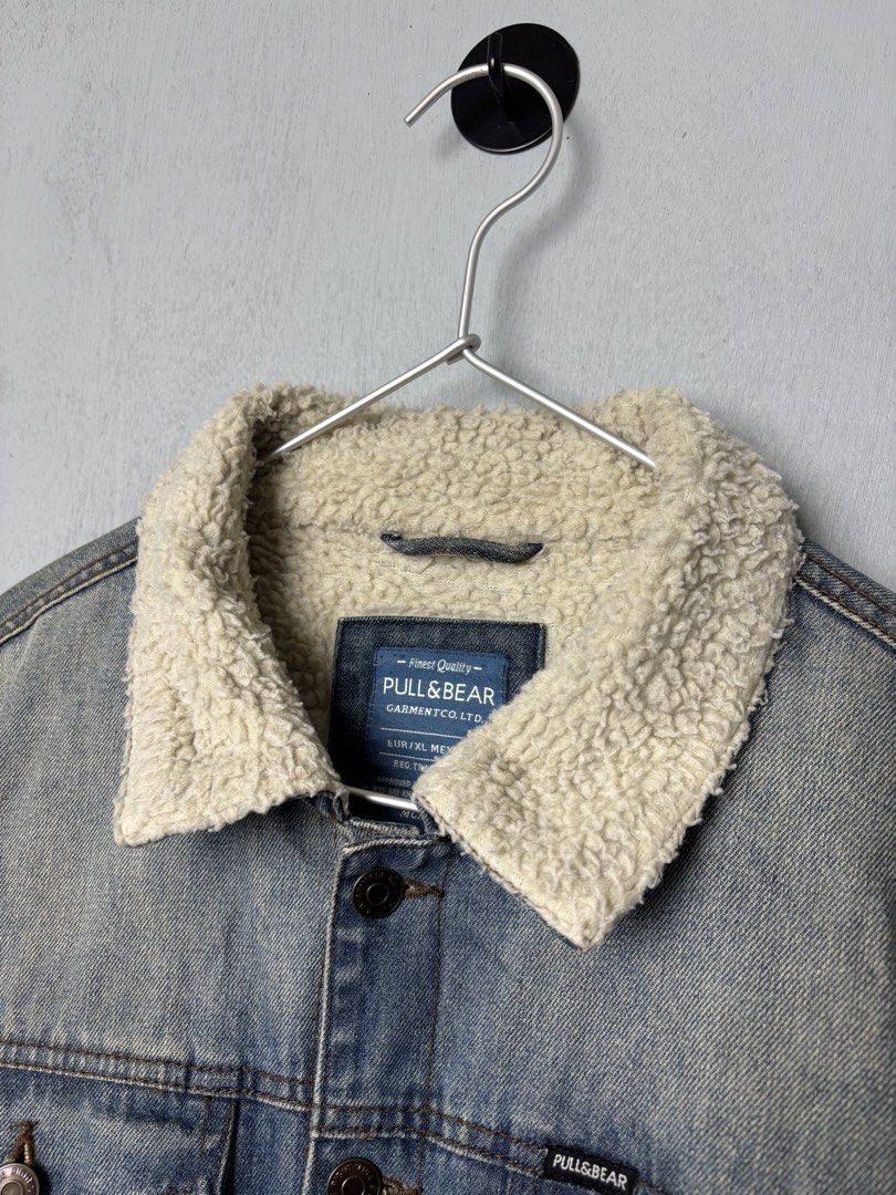 Pull & Bear Sherpa Denim Trucker Jacket (Category: Coats, Jackets and Outerwear) located in Mandaluyong City. Submitted by fellas_ph (Listing ID 1463050931, Image 2). Description: Excellent condition No issues Size XL on tag 23" Width 27" Length.