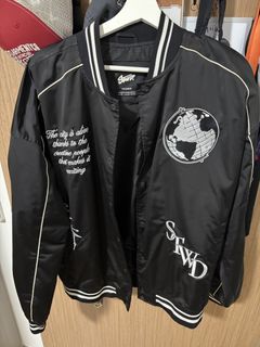 (Category: ) located in . Submitted by hardlybuy (Listing ID 1462986689, Image 1). Description: .