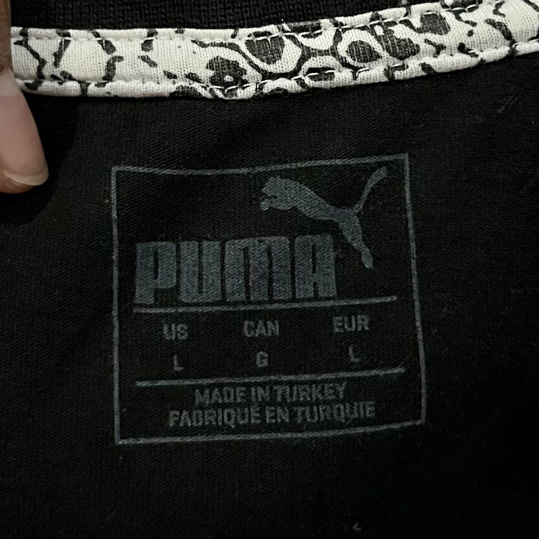 PUMA AOP (Category: Tshirts & Polo Shirts ) located in Manila. Submitted by rosejulieeen (Listing ID 1463103565, Image 3). Description: 🎱PUMA AOP •Size: 2XL •Dimes: W23 - L31 •No issue - Can pass as brandnew 📍Location: Baesa, Quezon City ⚠️ 𝐏𝐥𝐞𝐚𝐬𝐞 𝐝𝐨 𝐧𝐨𝐭 𝐨𝐫𝐝𝐞𝐫 𝐢𝐟 𝐲𝐨𝐮 𝐜𝐚𝐧𝐧𝐨𝐭 𝐩𝐚𝐲 𝐨𝐧 𝐭𝐢𝐦𝐞 ⚠️ 𝐏𝐚𝐲𝐦𝐞𝐧𝐭 𝟏𝐬𝐭. 𝐍𝐎 𝐂𝐎𝐃.
