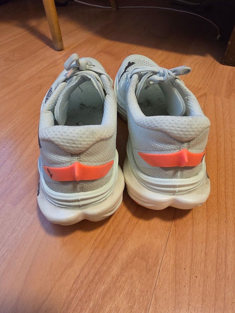 Puma Deviate Nitro 3 (24.5cm) (Category: Sneakers) located in Manila. Submitted by tata_sells (Listing ID 1462996772, Image 3). Description: - Puma Deviate Nitro 3 (no box) - Color: Light green with orange accents - Key Features: Puma Nitro foam, Pumagrip outsole - Ideal for running running - Condition: Minor scuffs on sole and inside pick up from BGC, shipping c/o buyer.