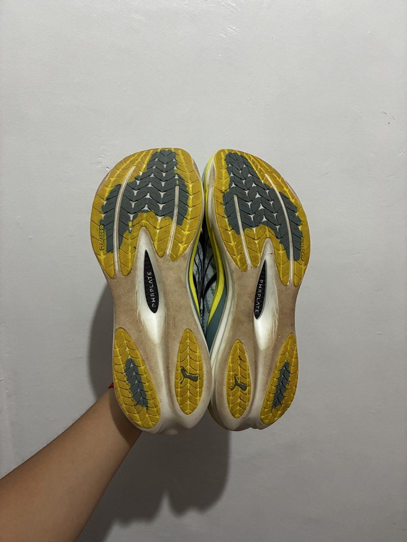 Puma DEVIATE NITRO 4 (Category: Sneakers) located in Bugasong. Submitted by donfierro69 (Listing ID 1463065368, Image 2). Description: FOR SALE PUMA Deviate Nitro 4 Fresh Water Lemon Crush UK 9.5 EUR 44 US 10.5 JPN 28.5CM Purchased for $180 at Taiwan Airport last April 2026 *Selling for 8,500* Priceis negotiable Mileage: 10km used twice RFS: Upgrade.