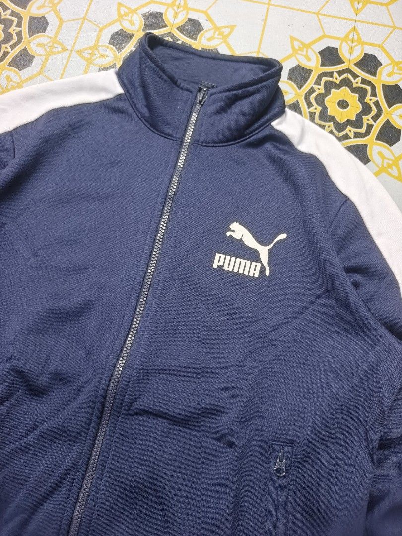 Puma Track Jacket Navy Blue White Size S (Category: Coats, Jackets and Outerwear) located in Manila. Submitted by yuzthrift (Listing ID 1463004779, Image 2). Description: PUMA FULL ZIP JACKET AUTHENTIC ‎ ‎SIZE : SMALL ‎DIMES 21 X 26 ‎10/10 COLORATE ‎NO ISSUE / EXCELLENT CONDITION ‎ ‎350PHP + SHIPPING.
