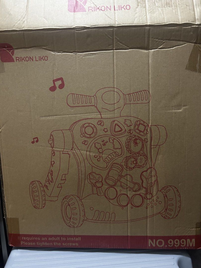 Push walker (Category: Infant Playtime) located in Johor Bahru. Submitted by a.nazira (Listing ID 1462893303, Image 1). Description: Complete good . Come with original box .