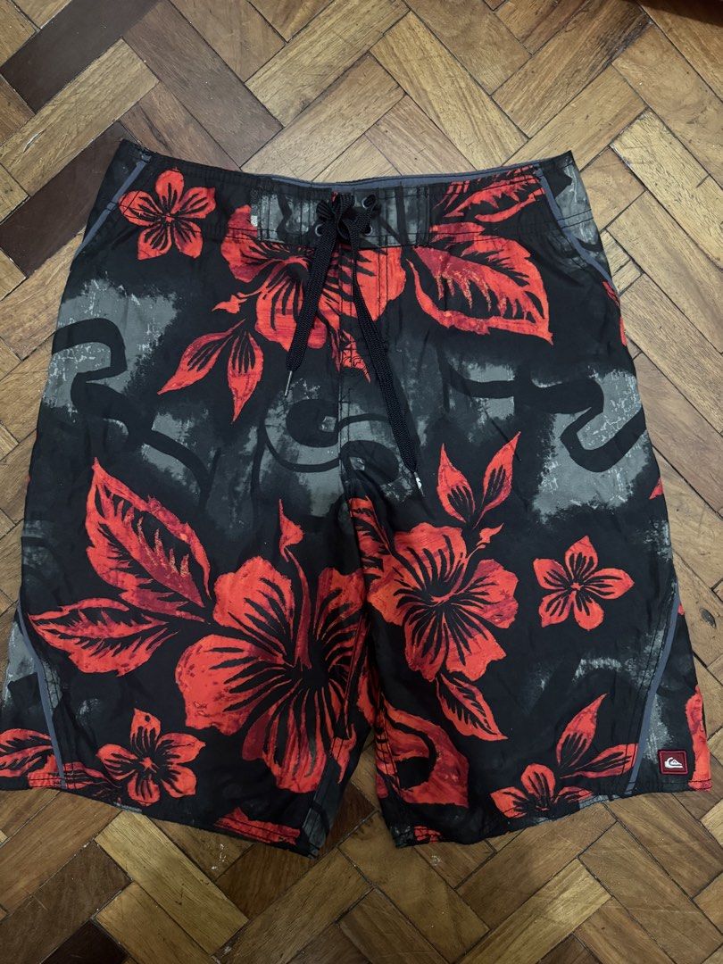 Quiksilver Board Shorts (Category: Swim Trunks & Board Shorts) located in Manila. Submitted by mabuhaymiles (Listing ID 1463037512, Image 1). Description: Fits size 27-29.
