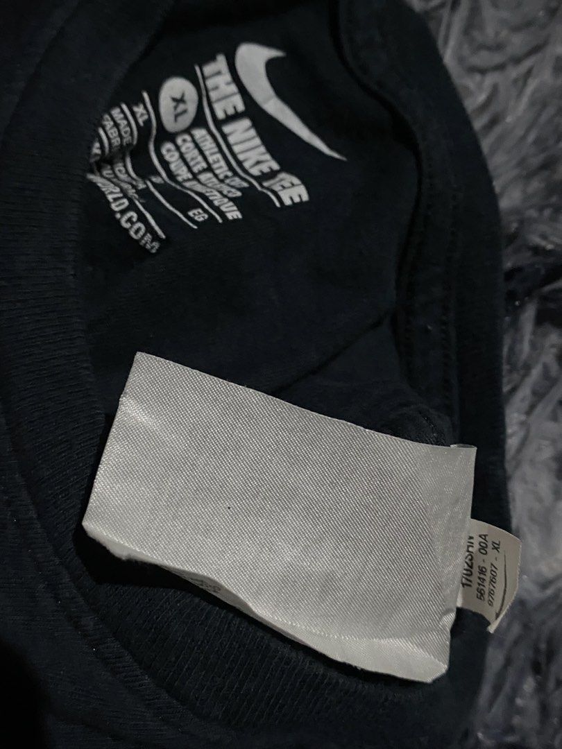 RAIDERS x NIKE (Category: Tshirts & Polo Shirts ) located in San Pablo. Submitted by d.iznu (Listing ID 1462952671, Image 2). Description: 23x28.5 adidas, vintage, carhartt.