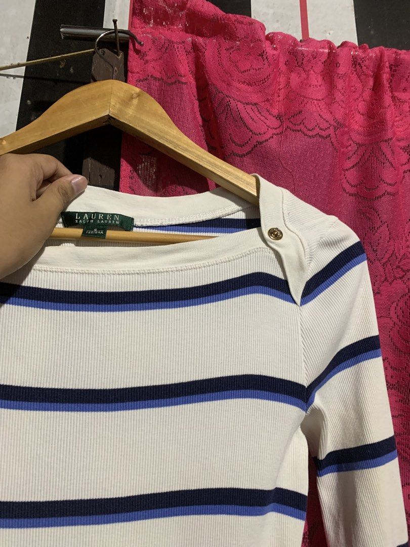Ralph Lauren For Women (Category: Blouses) located in Iligan City. Submitted by kierrehv (Listing ID 1463072996, Image 3). Description: Ralph Lauren For Women 9.2/10 cr 16x23.5 Vintage Tag Minimal Stains (need wash) .