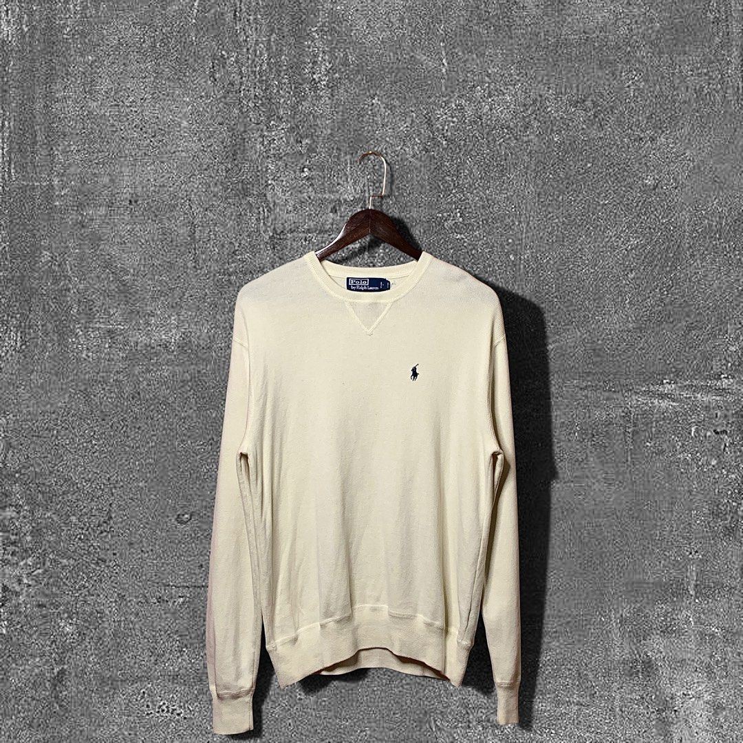 Ralph Lauren RL Knitted Pullover (Category: Tshirts & Polo Shirts ) located in Quezon City. Submitted by donklasiko (Listing ID 1463118689, Image 1). Description: Condition: 9.5+/10 Pristine condition Issue: non Refer to the dimension 🤗 PM FOR MORE DETAILS NO RETURN, NO EXCHANGE & NO REFUND! ✅I ALSO ACCEPT TRADE/SWAP TO ANYTHING JUST DROP YOUR OFFER Please manage your expectations, this is a secondhand item. What you see is what you get 😊 💵MOP