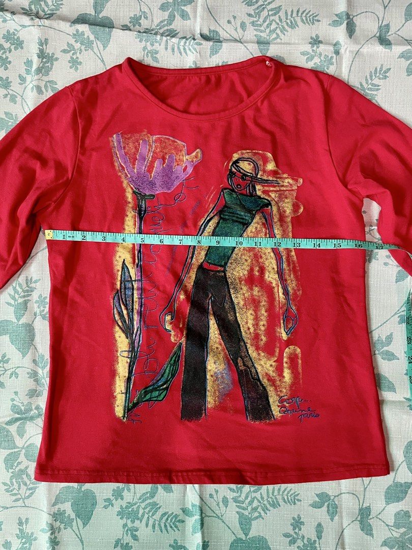 Red Graphic Longsleeve top 2000s vintage (Category: Longsleeves) located in Manila. Submitted by iador1a (Listing ID 1462935072, Image 3). Description: -no tag -thick -pmaya and gcash, jnt.