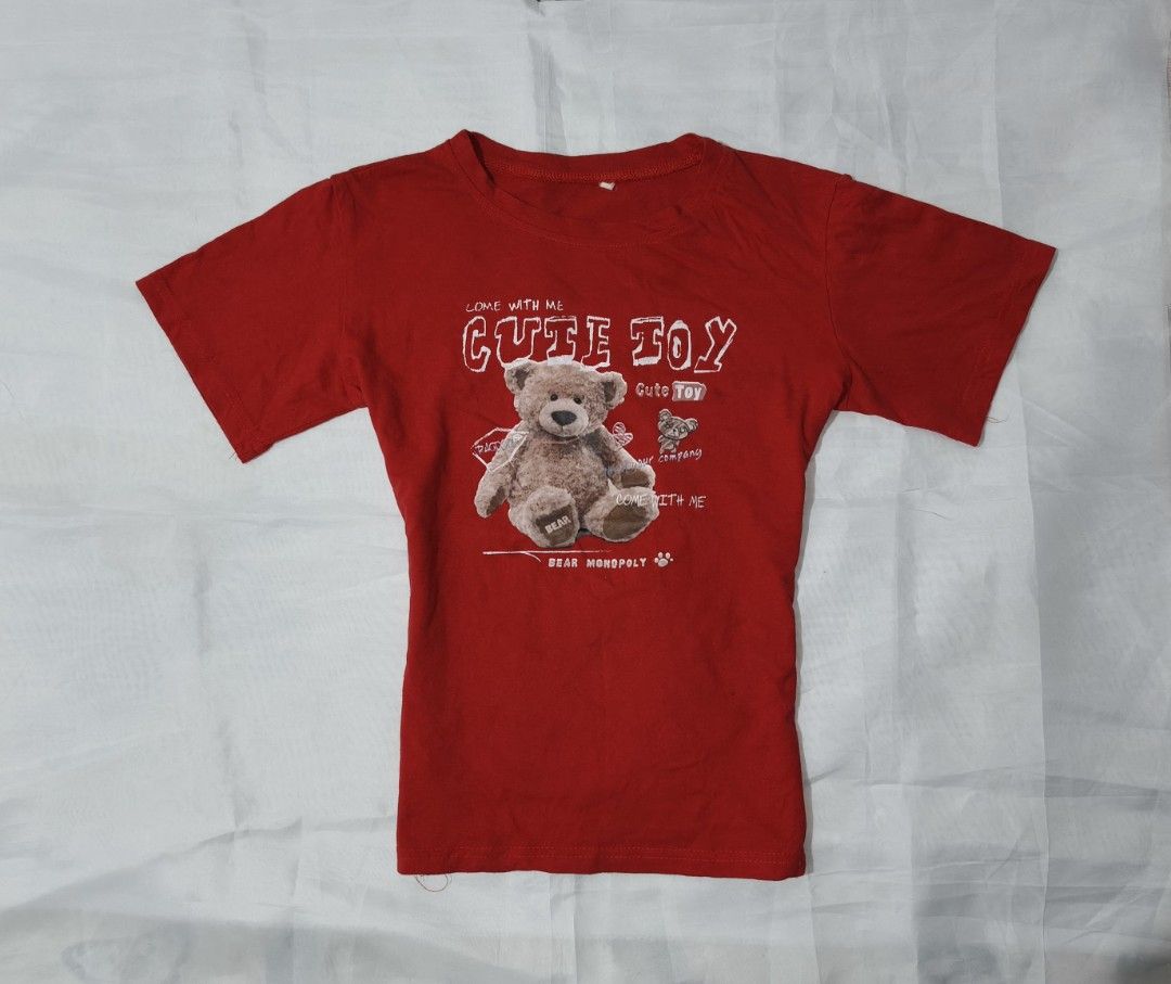 Red Graphic Teddy Bear Tee (Category: Shirts) located in Pulilan. Submitted by hly_cllctn (Listing ID 1463008978, Image 1). Description: size small to medium has pinhole.