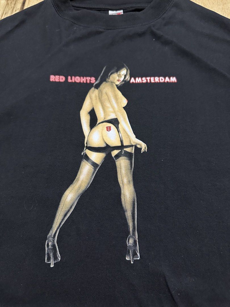 Red Lights Amsterdam Shirt (Category: Tshirts & Polo Shirts ) located in Bacolod City. Submitted by dannnsoy (Listing ID 1462911886, Image 2). Description: Red Lights Amsterdam Shirt •In very good to excellent condition •Dimension: 23” x 29” •Price: 1599 only 📍Note: Color may vary to due lighting and camera resolution. .