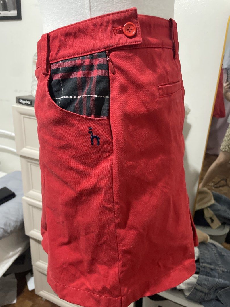 Red Pleated Skirt (Category: Skirts) located in Manila. Submitted by rawpellicule (Listing ID 1462991480, Image 2). Description: Size: Up to 28 Inches Can be used for golf RFS: Decluttering Location: Las Piñas Can ship thru JNT and Lalamove.