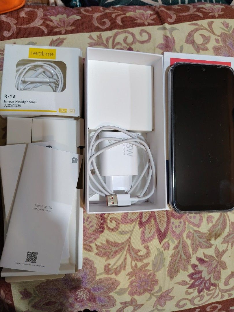 FRESH Redmi 15c android (Category: Android Others) located in Quezon City. Submitted by kristal68 (Listing ID 1462938463, Image 2). Description: nawala po resibo. one month used only. Included earphones battery with tempered glass. bought at ever commonwealth RFS: NEED FUNDS.