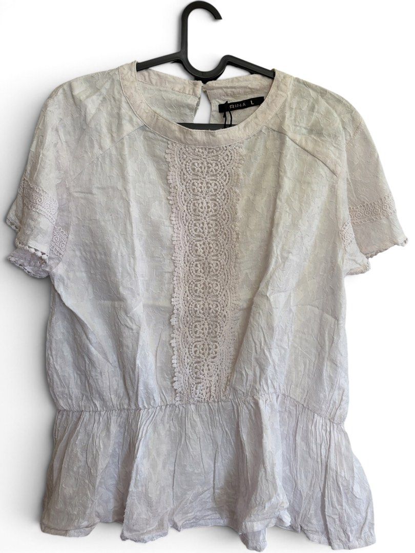 Rina white linen or cotton boho-style blouse (Category: Blouses) located in Santol. Submitted by lululane (Listing ID 1462954345, Image 1). Description: .