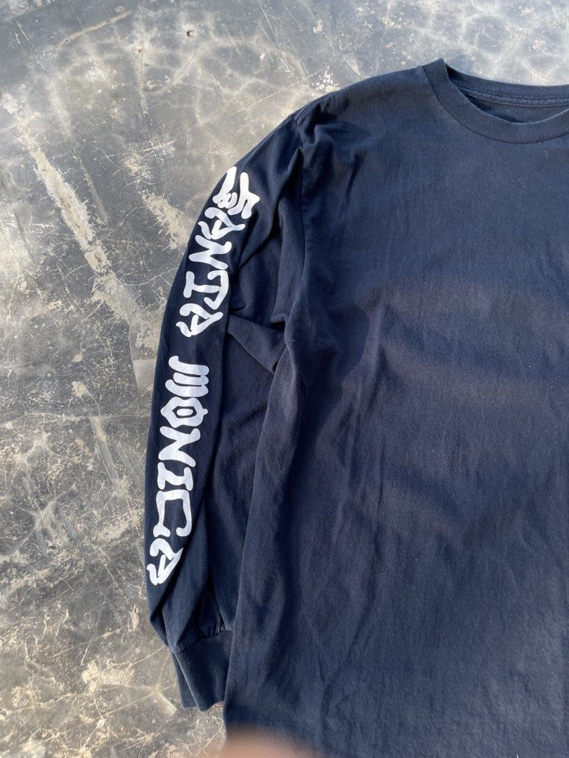Rip City Skates Santa Monica Tee (Category: Tshirts & Polo Shirts ) located in Tagum. Submitted by yj-repethrift (Listing ID 1463079679, Image 2). Description: Dimes : 19x27x19 Condition : Great Condition Color Rate : 9/10 Issue : No issue Need Wash.