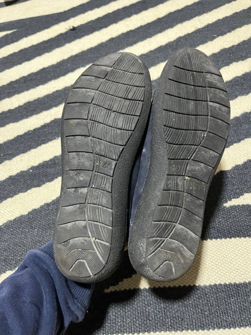 Roberto Botticelli Leather Comfort Shoes. (Category: Dress Shoes) located in Quezon City. Submitted by michypeachyy1 (Listing ID 1463043989, Image 3). Description: 1400 plus shipment size 40 eu.