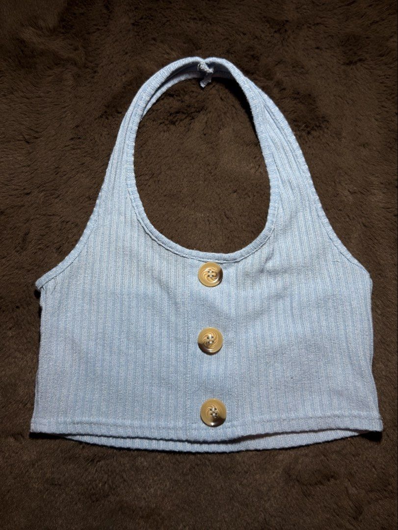 ROMWE blue halter top (Category: Sleeveless) located in Valenzuela. Submitted by julijulyxoxo (Listing ID 1463088490, Image 1). Description: where to find me: Facebook: Julianne Leigh (post is already up) Instagram: shop.loveandrelove (might post updates/items here too) MOP: maribank, gcash, maya MOD: J&T Express Item is unwashed. Please wash immediately before wearing!.