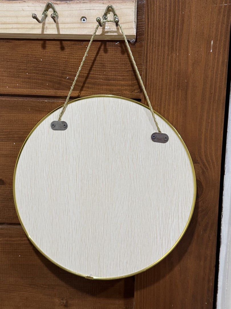 Round Mirror (Category: Mirrors) located in Quezon City. Submitted by aeslaehc (Listing ID 1463059010, Image 2). Description: DECLUTTERING SLAE! • Round Mirror with gold plated round edges • Used once for photoshoot • No issues.