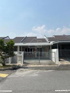 (Category: ) located in . Submitted by mudah607652 (Listing ID 1449934186, Image 1). Description: .