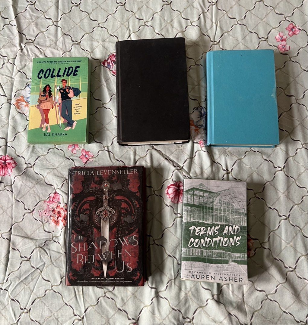 RUSH SALE BOOK BUNDLES (Category: Storybooks) located in Quezon City. Submitted by jungkookieshibal (Listing ID 1462897888, Image 1). Description: [SET A] 500 FOR THREE -HARD BOUND: A Curse so dark and lonely -HARD BOUND: Warcross -REPRINT: Collide [SET B] 850 FOR BOTH or 450 EACH -HARD BOUNS: The shadow between us -UK PAPERBACK: Terms and Conditions .