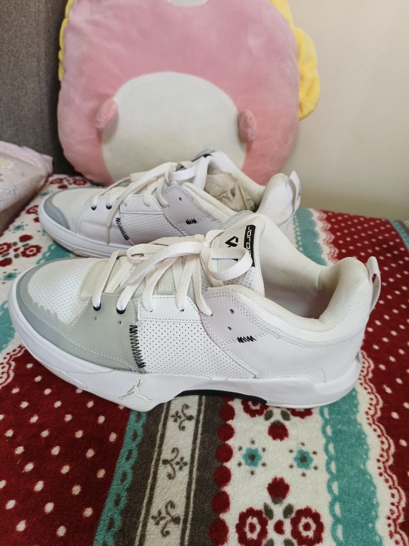 Russel Westbrook (Category: Sneakers) located in Manila. Submitted by zoeemarie (Listing ID 1462932406, Image 3). Description: Jordan One Take 5 basketball sneakers featuring Russel Westbrook's signature "W" logo PM is the key 🗝️ Negotiable 👌.