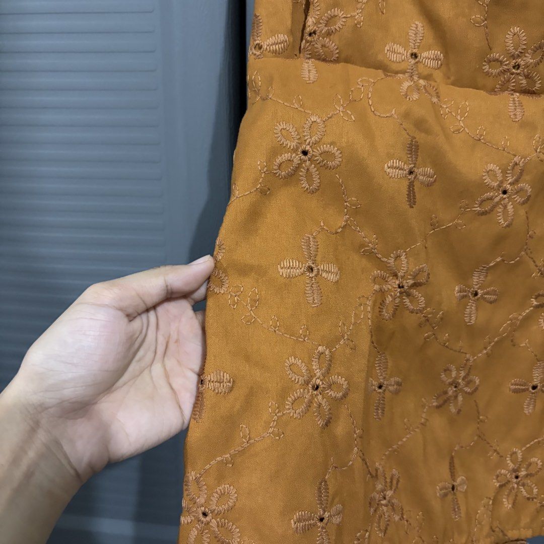 Rust Camel Sleeveless Backless Embroidered Top (Category: Sleeveless) located in Quezon City. Submitted by iywm_ (Listing ID 1462999427, Image 2). Description: ▪️never used ▪️rfs: decluttering ▪️shipping via grab or lalamove only 📍loyola heights, qc.