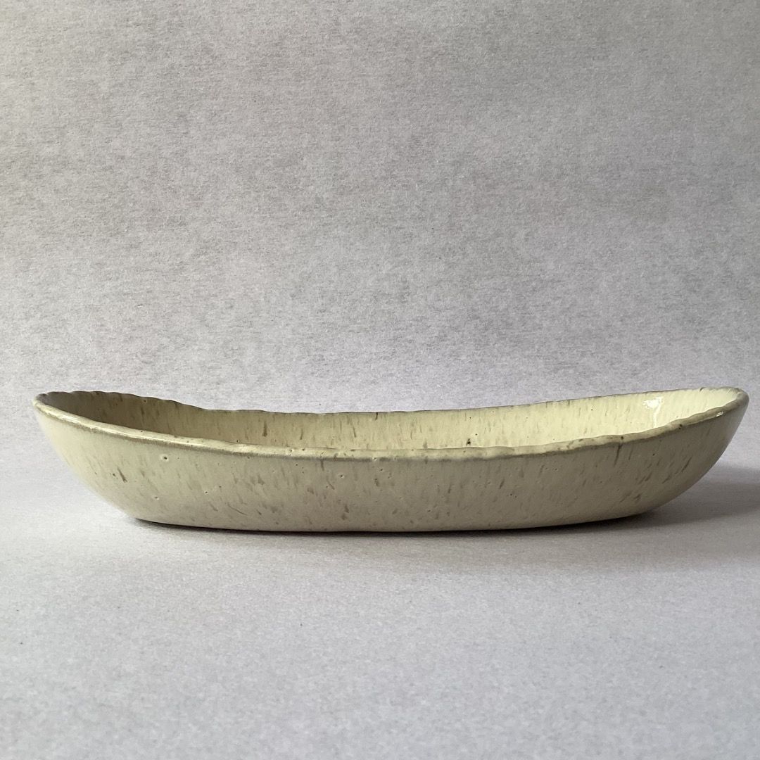 Rustic Wabi-Sabi Oval Shallow Ceramic Serving Bowl (Category: Vases & Decorative Bowls) located in Davao. Submitted by eclectic1925 (Listing ID 1463062492, Image 2). Description: Php250 Rustic Wabi-Sabi Oval Shallow Ceramic Serving Bowl H: 2 inches L: 11 inches W: 6.5 inches Please REVIEW PHOTOS We use 100% repurposed packaging materials SF starts at Php70 via Flash Express First to pay.