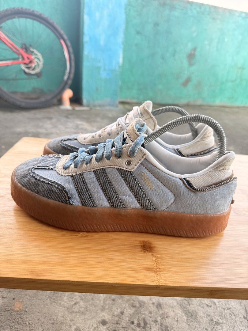 Sambaaa (Category: Casual Shoes) located in Pateros City. Submitted by andrealexthrifts (Listing ID 1462931163, Image 3). Description: .