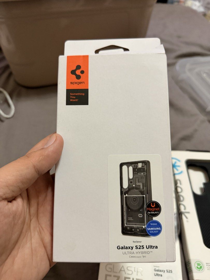 Samsung Galaxy S25 Ultra cases (Category: Cases & Sleeves) located in Los Banos. Submitted by IskoNgBayan (Listing ID 1463027330, Image 3). Description: S25 Ultra cases 1. Samsung Kindsuit case 2. Spigen Ultra Hybrid case 3. Speck Presidio 2 Grip case SOLD AS BUNDLE FREE: Spigen 1 pc tempered glass.