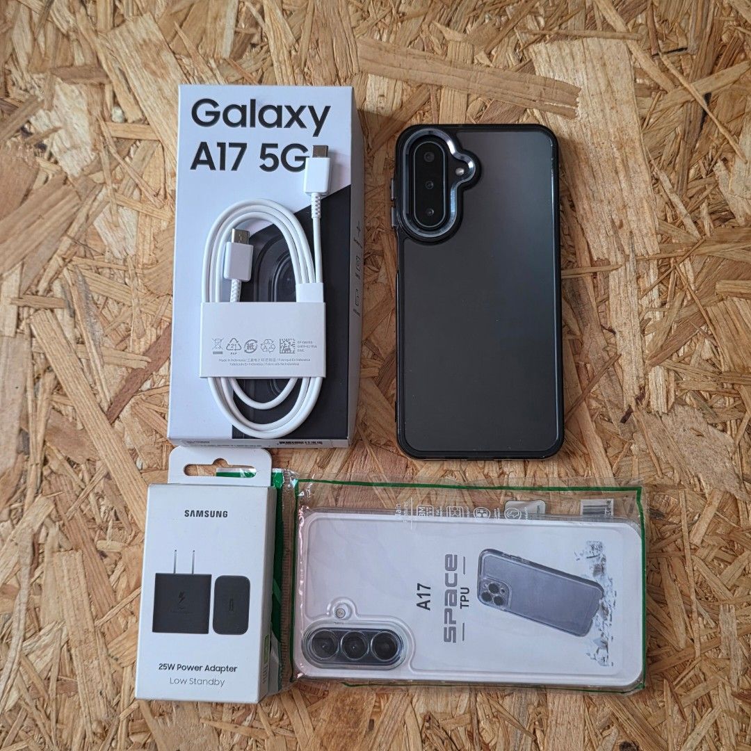 Samsung Galsxy A17 5G (Category: Samsung) located in Pasay City. Submitted by xsamskie (Listing ID 1462895163, Image 3). Description: - Samsung Galaxy A17 5G - 128GB Storage - Color: Black - Unused c to c cable - TG installed - Includes 2 free case - Includes 25W fast charger sealed.