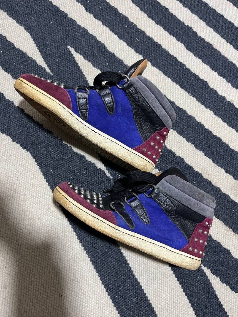 Sandro Albatorock Studded High-Top Sneakers (Category: Dress Shoes) located in Quezon City. Submitted by michypeachyy1 (Listing ID 1463044537, Image 1). Description: 2000 plus shipment size 38.