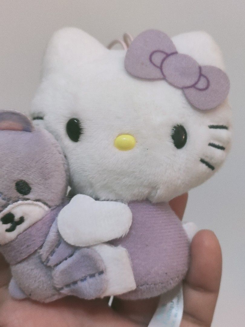 Sanrio '26 Hello Kitty and Tiny Chum Purple Plush Charm (Category: Plushies & Soft Toys) located in Antipolo. Submitted by bhabiegraciefashionlab (Listing ID 1463104996, Image 3). Description: ✨Sanrio '26 Hello Kitty and Tiny Chum Purple Plush Charm 🔖Brand New with Papertag/Stickertag. Clear Label/Etiketa 🇯🇵From Japan 📸Actual Photos posted, what you see is what you'll get 😍Perfect for Sanrio / Hello Kitty Fans/Collectors or for gifting 💸MOP
