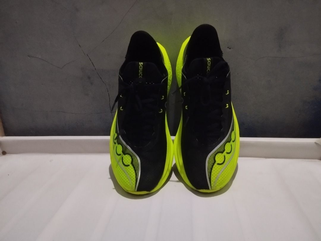 Saucony Endorphin Pro 5 (Category: Sneakers) located in Caloocan City. Submitted by eazykev (Listing ID 1463103330, Image 2). Description: like new used once for test run about 5km run.