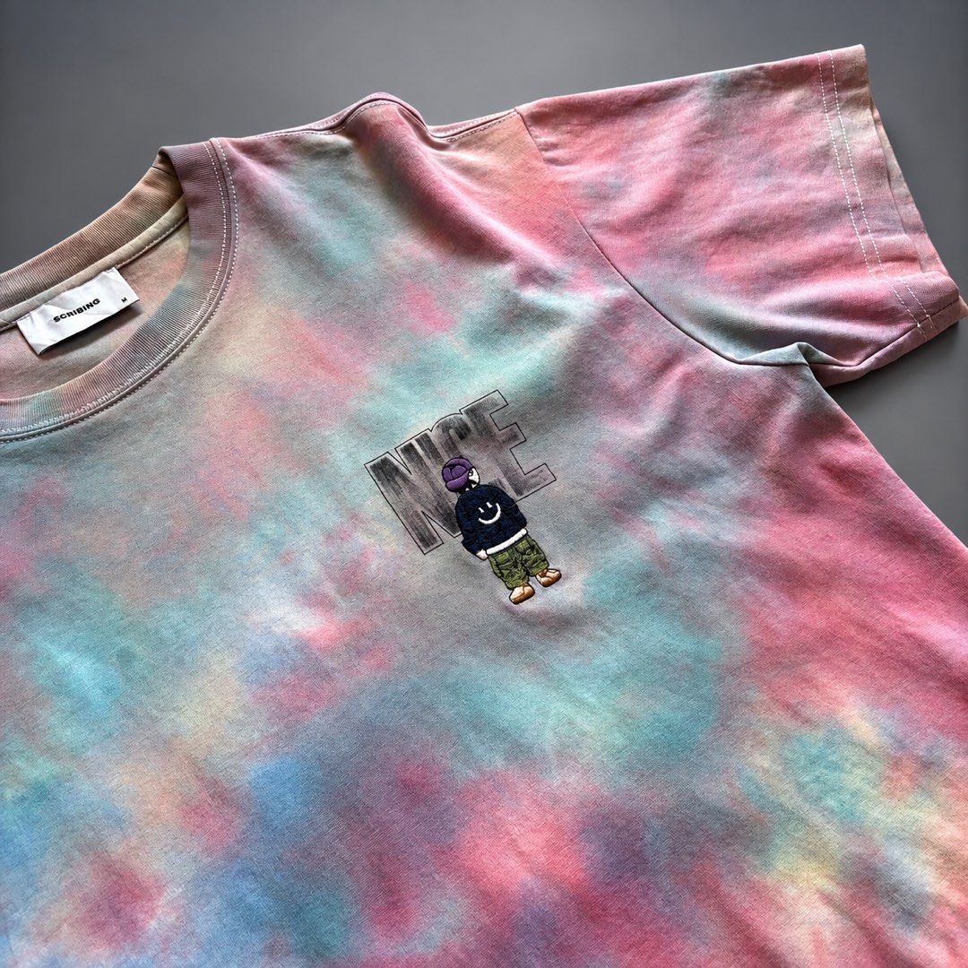 SCRIBING TIE DYE SHIRT (Category: Tshirts & Polo Shirts ) located in Taguig. Submitted by clarrk95 (Listing ID 1463000318, Image 3). Description: Scribing Tie Dye Shirt Size: M (tag) Length: 24inches Width: 20inches PRICE: ₱300 ONLY! FLAWS: back print minor tear ✅ very good condition ✅ add shipping fee ✅ ignoring LP inquiry Shipping: Lalamove | J&T | LBC Location: Taguig📍 Payment: Gcash | Bank | Cash FB: THRFT IG: thrft_25 DM for more detailed p